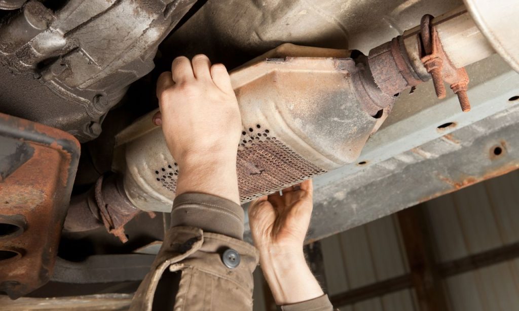 How Does a Bad Catalytic Converter Affect Your Car