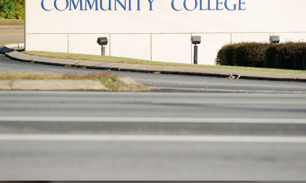 benefits of attending a local community college