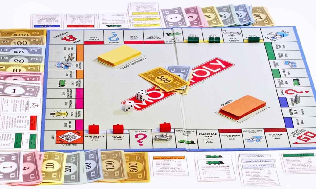 10 Best Family Games for Game Night